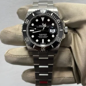Rolex Submarine Black – A Timeless Classic of Luxury & Performance 2